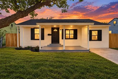 2829 Sarita St, Corpus Christi, TX 78405