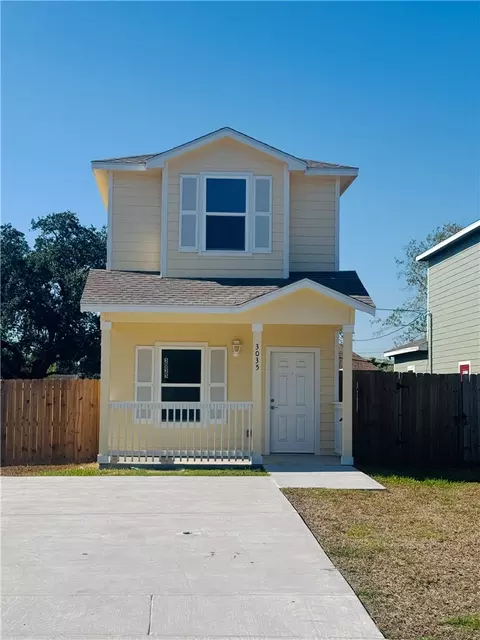 3035 Sabinas St, Corpus Christi, TX 78405