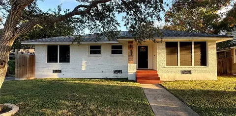 613 Hopper Dr, Corpus Christi, TX 78411