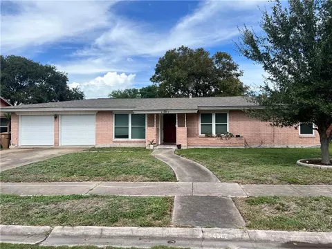 4502 Janssen Dr, Corpus Christi, TX 78411