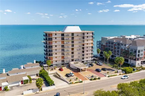 4500 Ocean Dr #1A, Corpus Christi, TX 78412