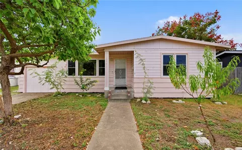 1341 Ray Dr, Corpus Christi, TX 78411