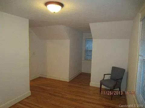 350 E Oak St, Marion, NC 28752 photo 13