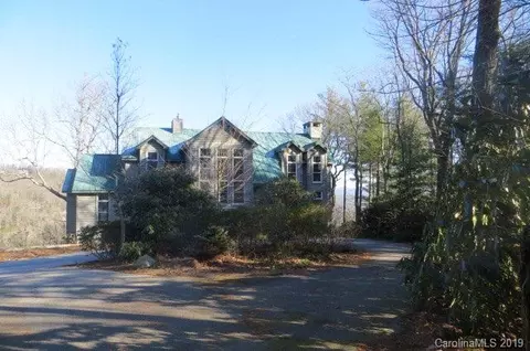 331 Spring Rd, Spruce Pine, NC 28777 photo 1