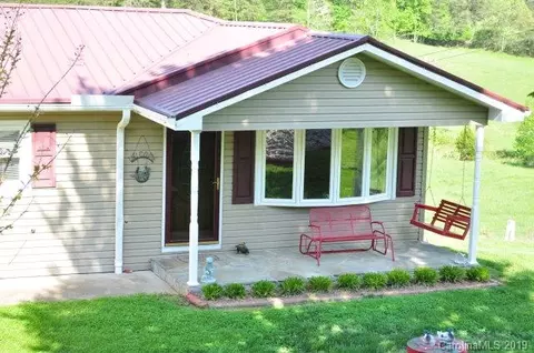105 Randall Rd, Marion, NC 28752 photo 5
