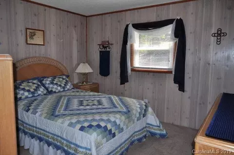 105 Randall Rd, Marion, NC 28752 photo 11