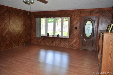 105 Randall Rd, Marion, NC 28752 photo 14