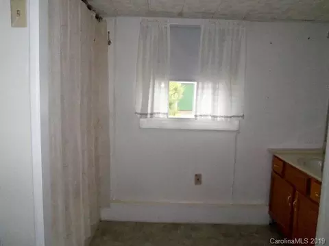 69 Whitner Rd, Marion, NC 28752 photo 5