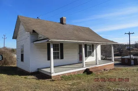 259 Carson, Marion, NC 28752 photo 1