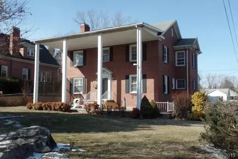 581 Rutherford Rd, Marion, NC 28752 photo 1