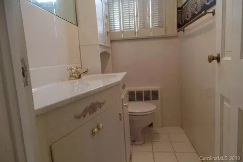 581 Rutherford Rd, Marion, NC 28752 photo 10