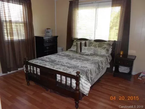 321 Wright Rd, Marion, NC 28752 photo 10