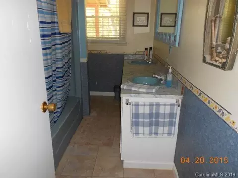 321 Wright Rd, Marion, NC 28752 photo 12