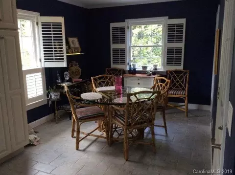 446 Fleming Ave, Marion, NC 28752 photo 10