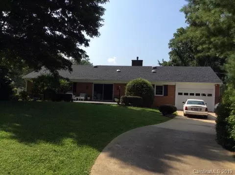 446 Fleming Ave, Marion, NC 28752 photo 6