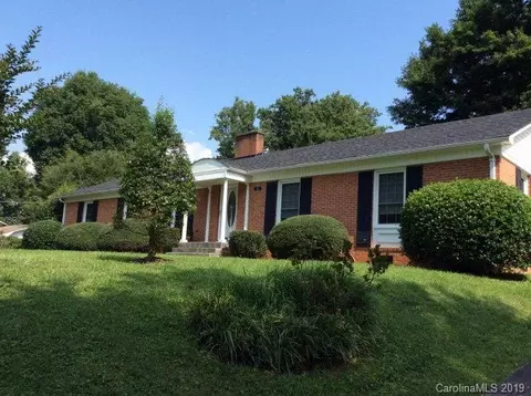446 Fleming Ave, Marion, NC 28752 photo 1