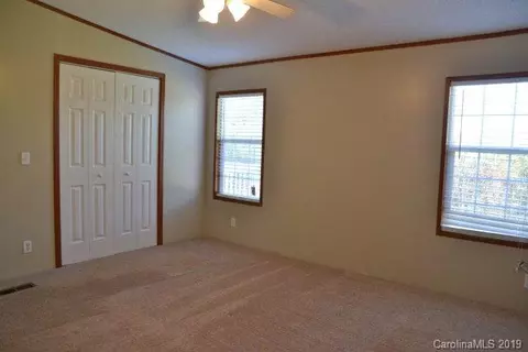 523 Lukes Loop, Marion, NC 28752 photo 10