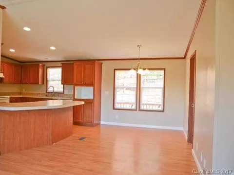 523 Lukes Loop, Marion, NC 28752 photo 18