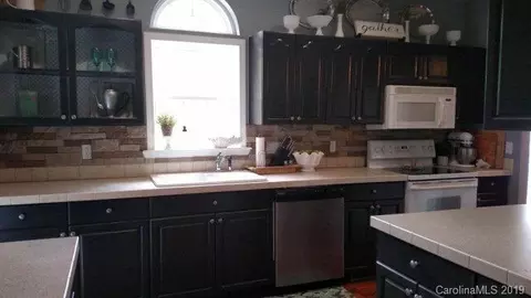 2968 Fairview Rd, Marion, NC 28752 photo 17