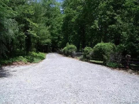 52 Waycaster Rd, Marion, NC 28752 photo 10