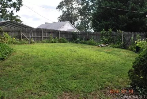 735 Baldwin Ave, Marion, NC 28752 photo 4