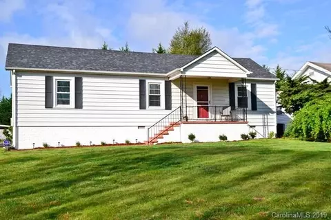 633 E Oak St, Marion, NC 28752 photo 22