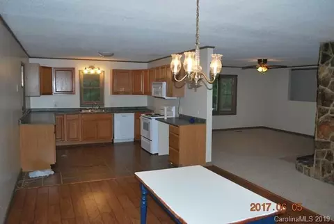 1059 Deer Park Rd, Nebo, NC 28761 photo 16