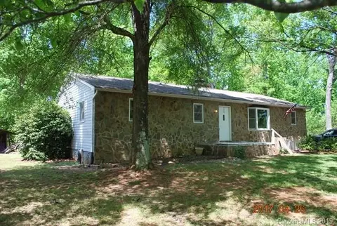 1059 Deer Park Rd, Nebo, NC 28761 photo 3