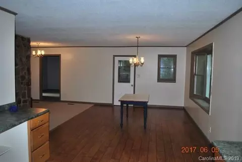 1059 Deer Park Rd, Nebo, NC 28761 photo 11