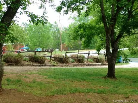 1059 Deer Park Rd, Nebo, NC 28761 photo 37