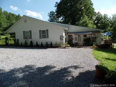 37 Comar Forge Rd, Marion, NC 28752 photo 1