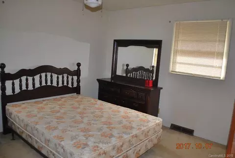 742 Fairview Rd, Marion, NC 28752 photo 11