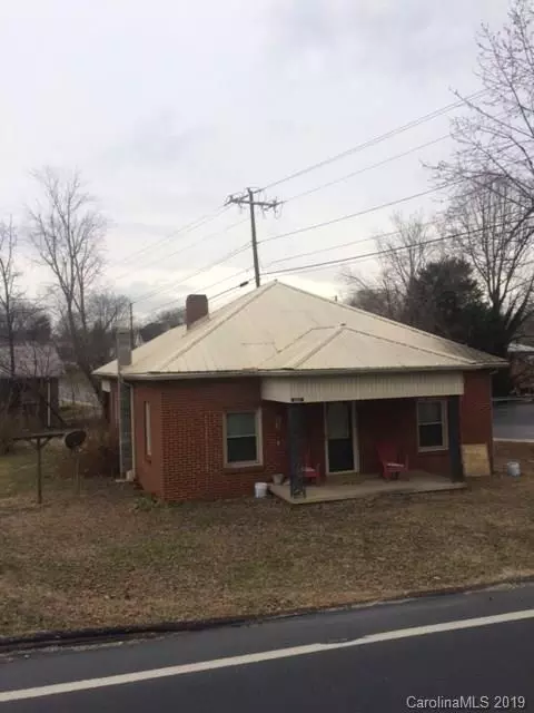 985 Baldwin Ave, Marion, NC 28752 photo 1