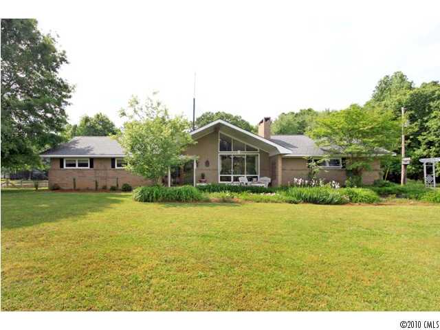 2219 Long Hope Rd, Monroe, NC 28112 photo 3