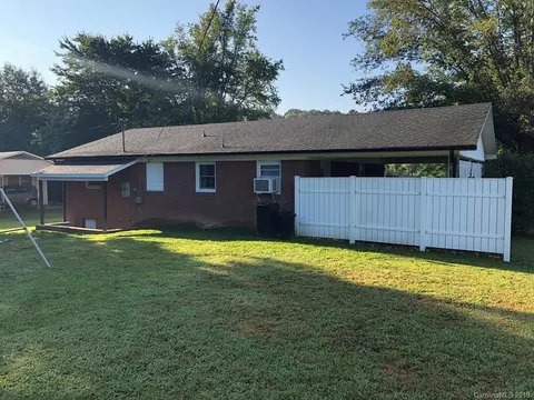 29 Davis Dr, Marion, NC 28752 photo 10