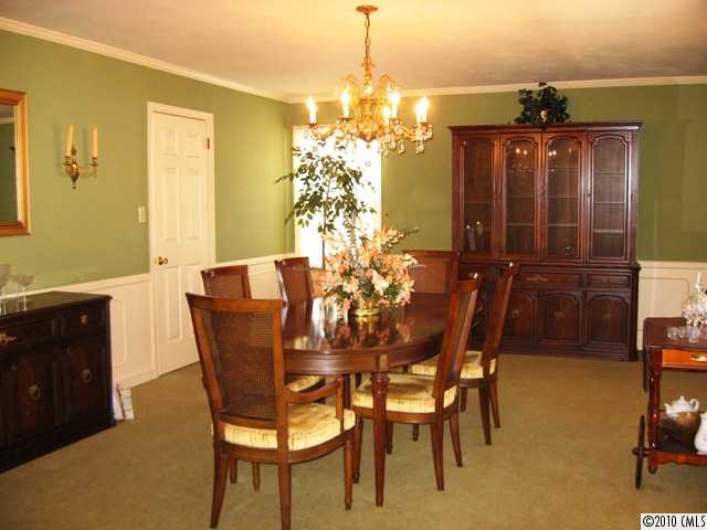 2564 Morningside Dr, Lancaster, SC 29720 photo 2