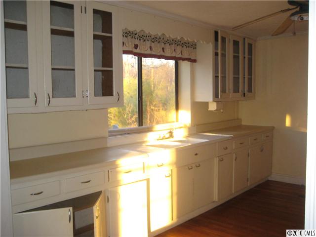 889 Perth Rd, Troutman, NC 28166 photo 5