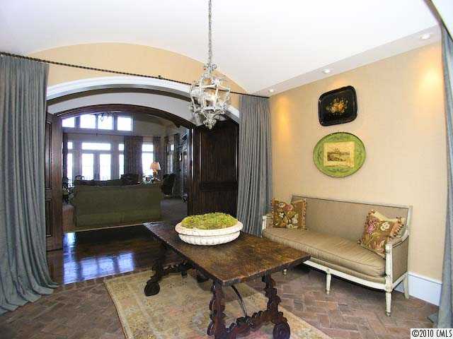19011 Mountainview Dr, Cornelius, NC 28031 photo 3