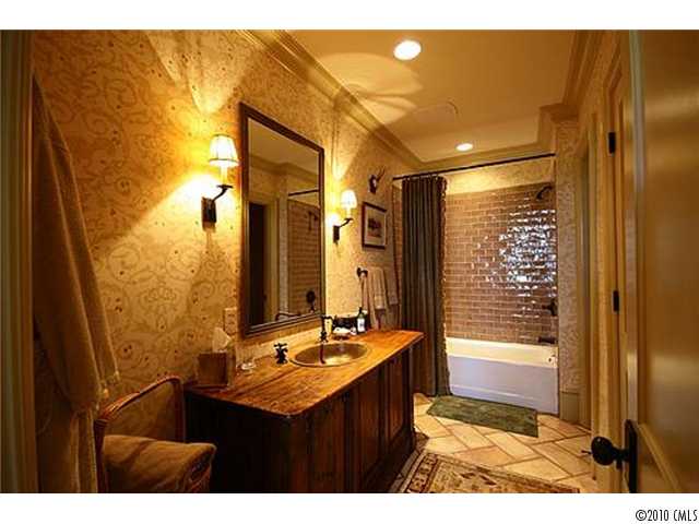 19011 Mountainview Dr, Cornelius, NC 28031 photo 13