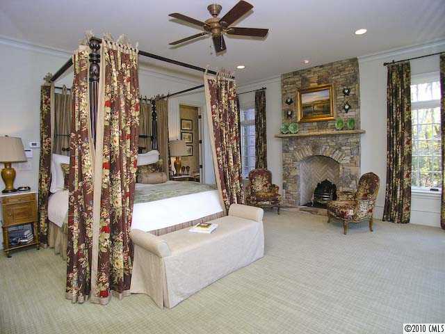19011 Mountainview Dr, Cornelius, NC 28031 photo 7