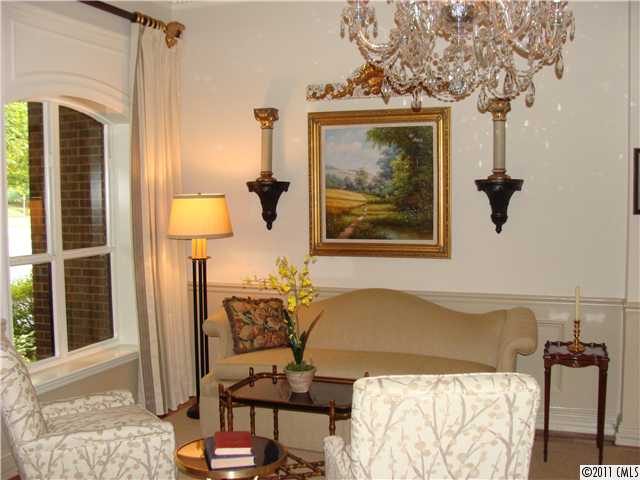 1530 Queens 404 Rd #404, Charlotte, NC 28207 photo 3