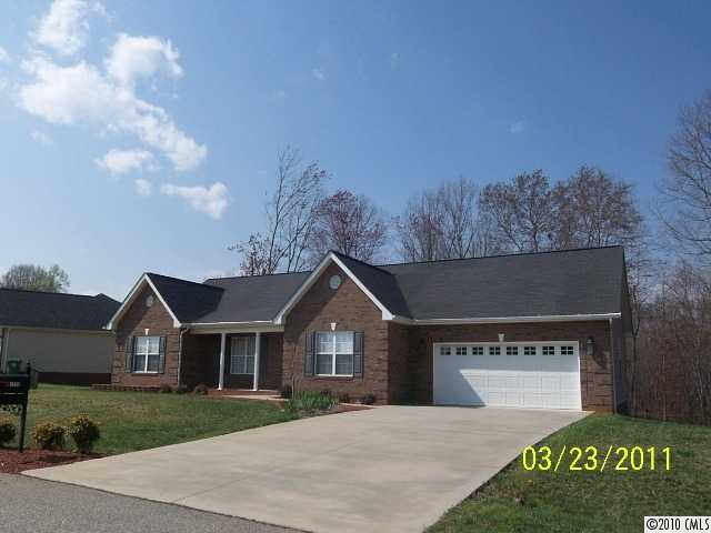 1750 NW Pipers Ridge Cir, Conover, NC 28613 photo 13