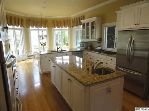 18344 Mainsail Pointe Dr, Cornelius, NC 28031 photo 12
