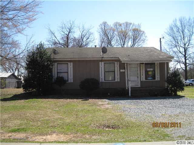 330 Hudson St, Monroe, NC 28112 photo 1