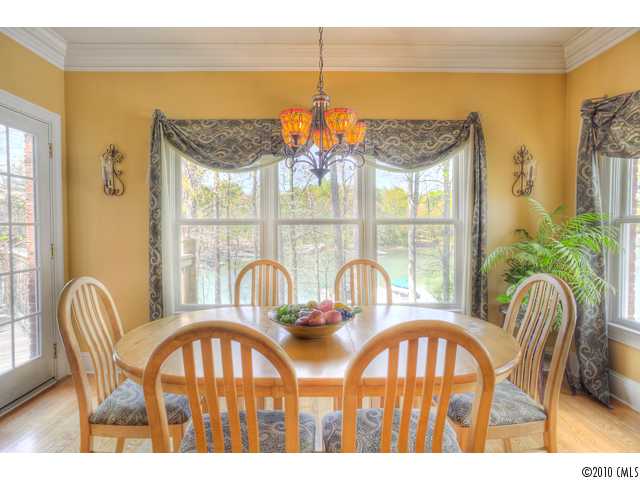 19921 Sandyedge Dr, Cornelius, NC 28031 photo 9