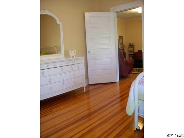 282 8th Ave, Cramerton, NC 28032 photo 6