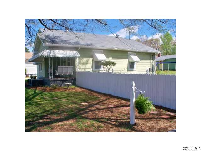 282 8th Ave, Cramerton, NC 28032 photo 3