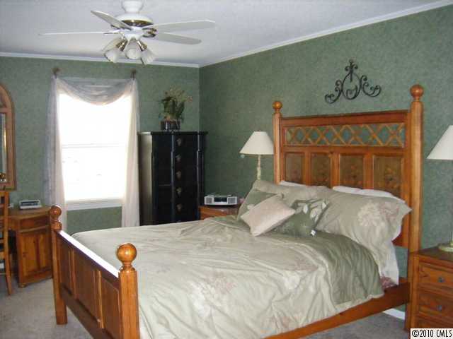 20801 Lagoona Dr, Cornelius, NC 28031 photo 8