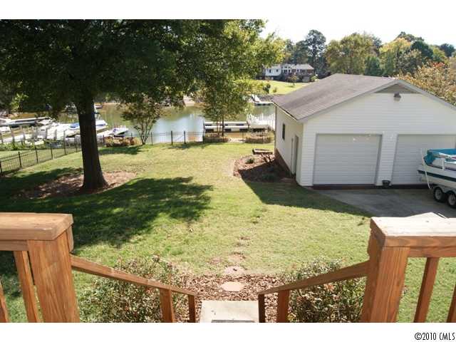 20801 Lagoona Dr, Cornelius, NC 28031 photo 13