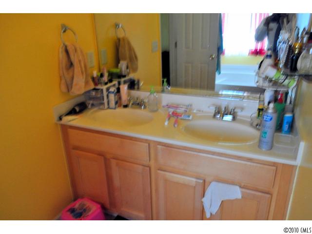 2319 Kingstree Dr, Monroe, NC 28112 photo 15